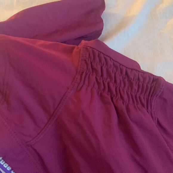 Athleta Raspberry Solana Hoodie Size S Women’s Workout Exercise Gym - Picture 5 of 15